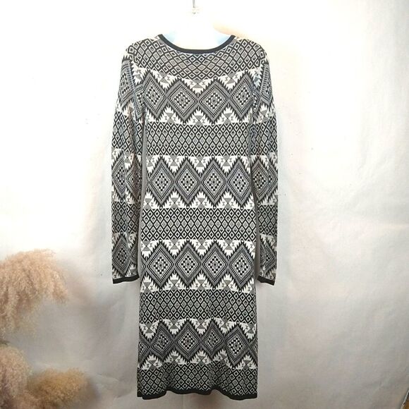 Women's black and white Long Sleeve  Aztec print Knit Sweater dress sz S Western - Picture 5 of 10